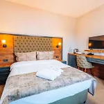 Mysia Olympos Hotel *